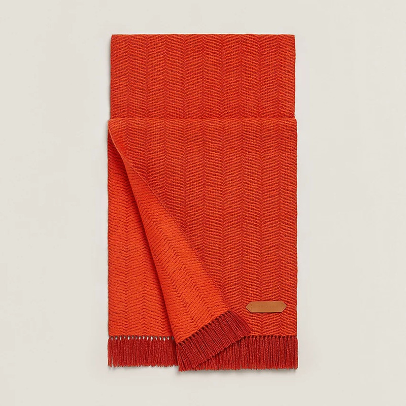 Hermès Wavy Double Face muffler outlook