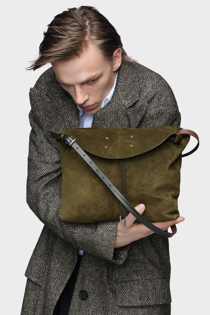 Drawstring Hobo Small 6