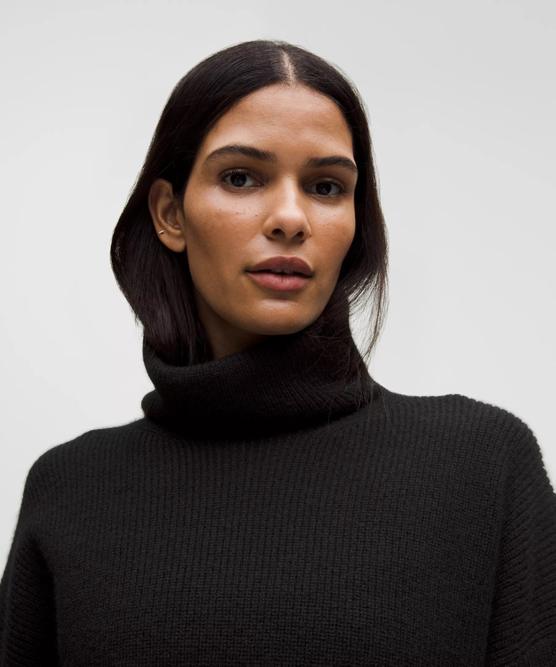 Oversized Cashmere Funnel-Neck Sweater 4