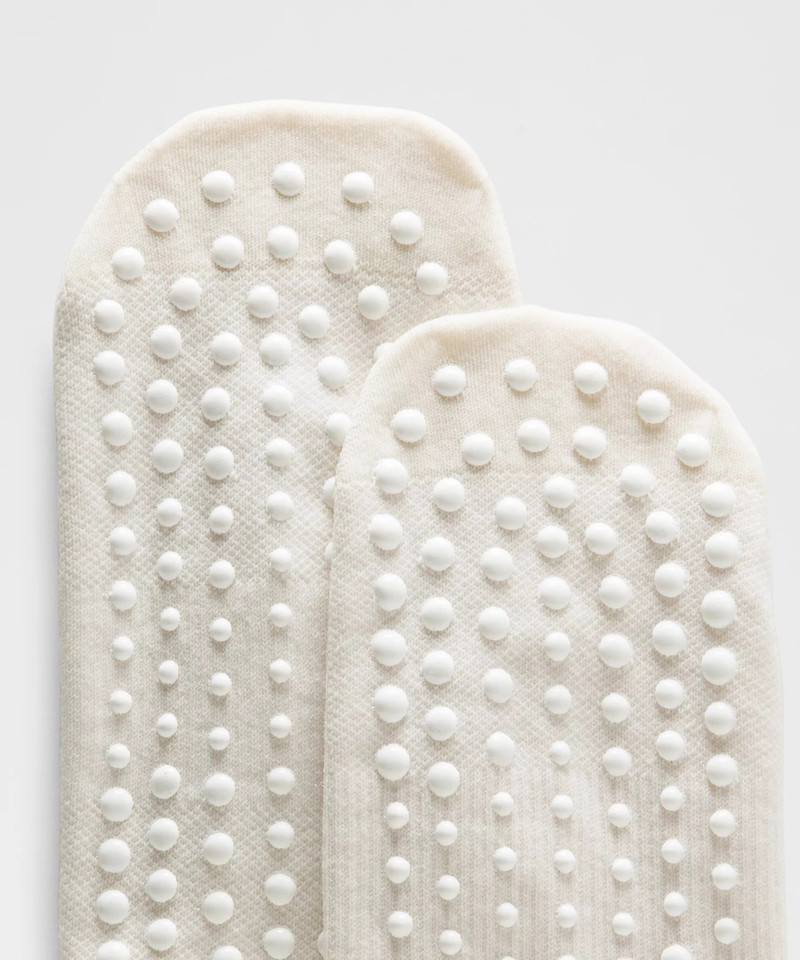 lululemon Unisex Find Your Balance Grip Tab Socks Strappy *Updated outlook