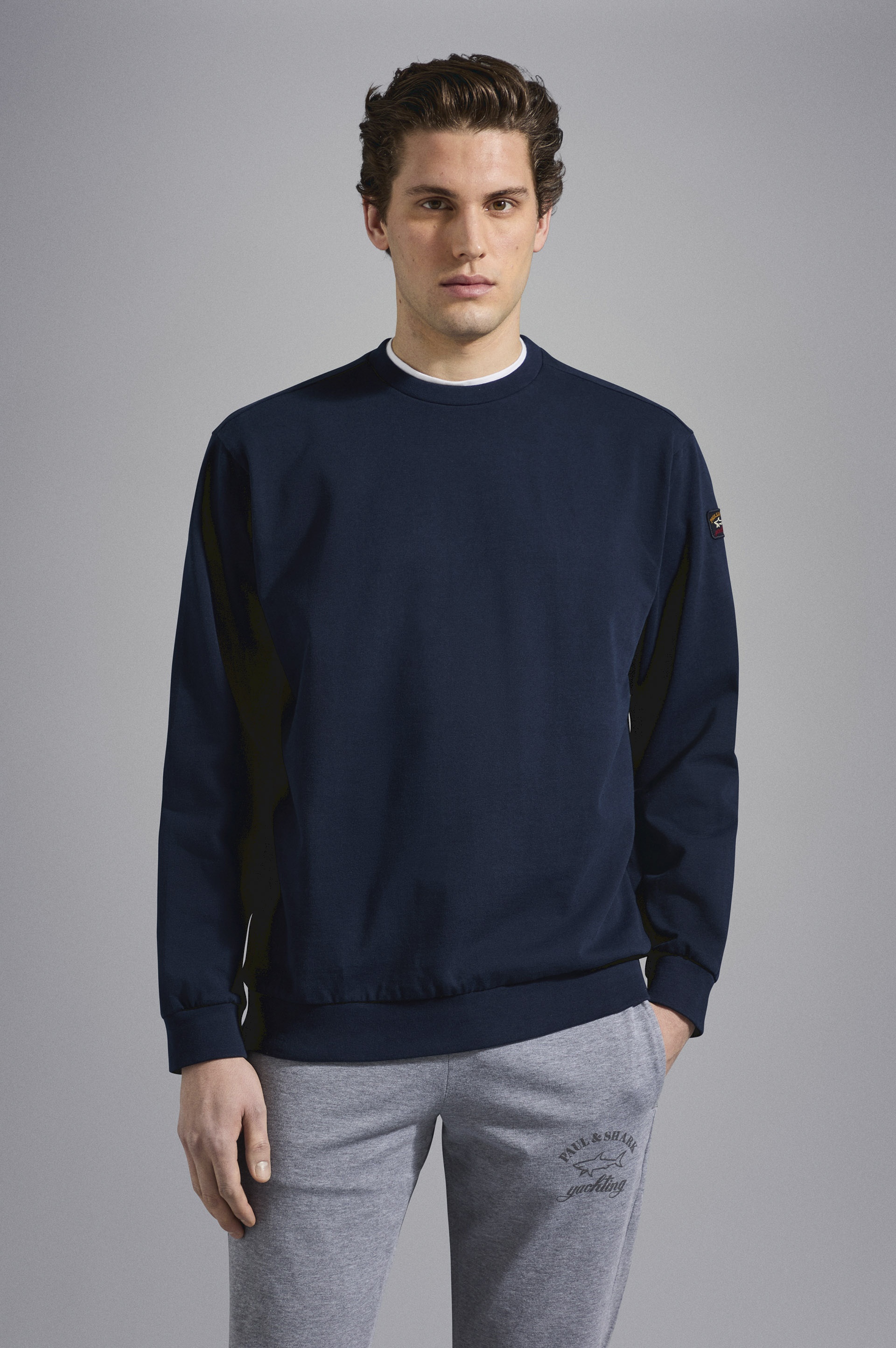 COTTON SWEATSHIRT WITH ICONIC BADGE - 6
