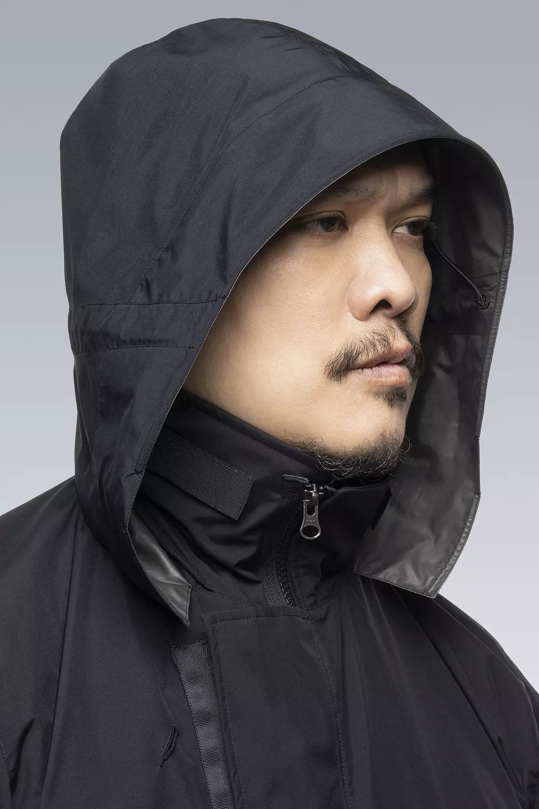 J99U-WS 2L Gore-Tex Infinium™ Windstopper® Coat Black - 11