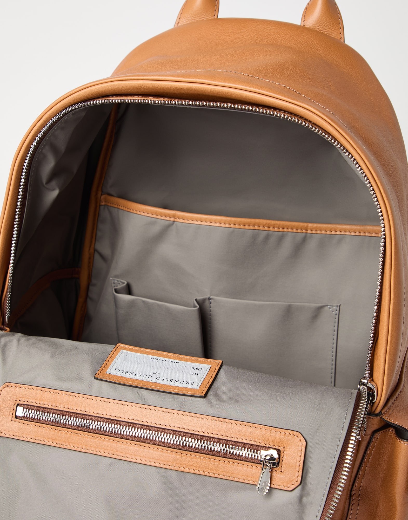 Cowhide travel backpack - 5