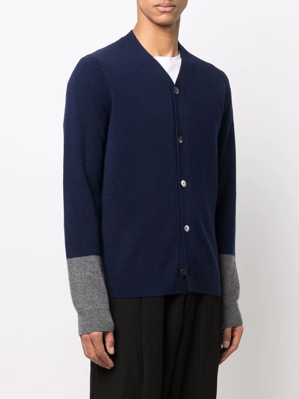 V-neck wool cardigan - 3