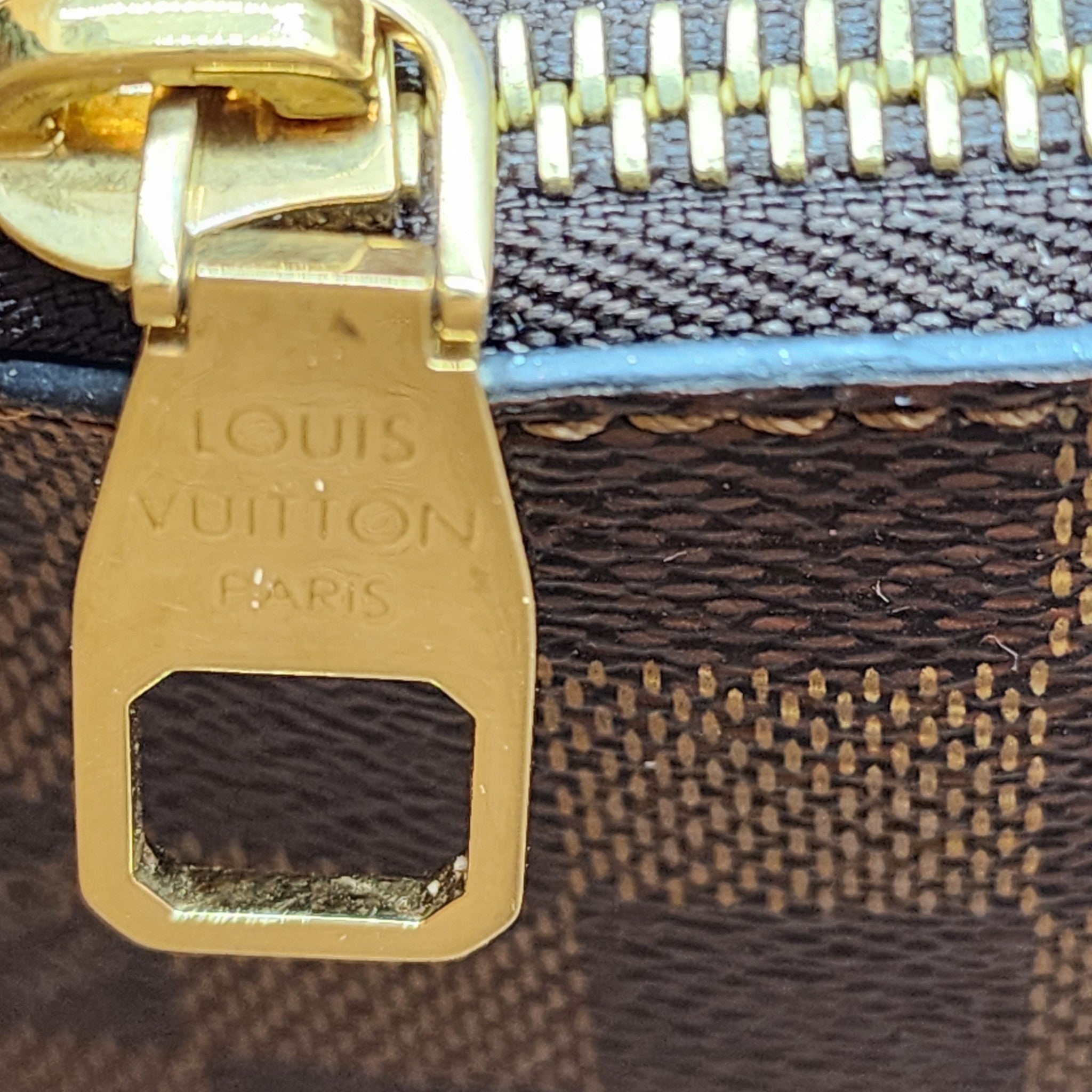 Louis Vuitton Venus Damier Canvas Neonoe Bag - 7