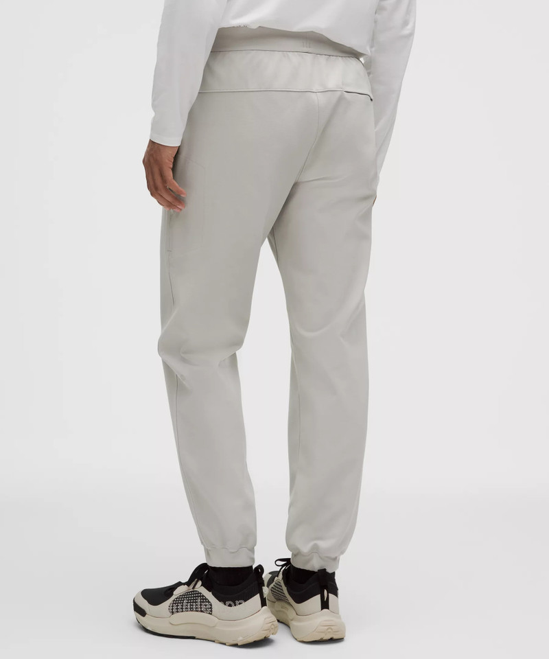 Sojourn Jogger *Regular 3