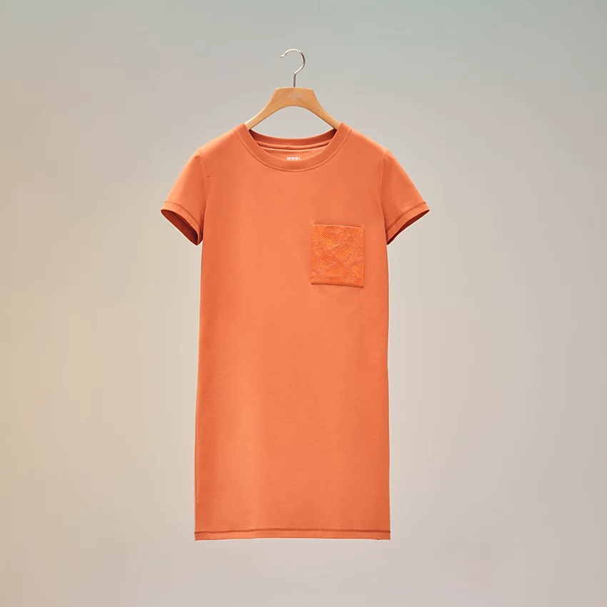 Straight embroidered pocket dress - 4