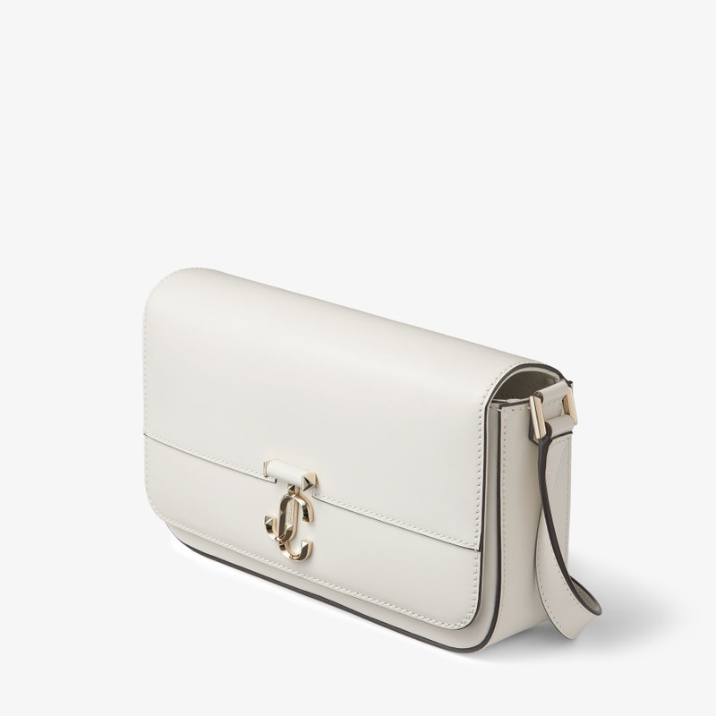 Varenne Xbody E/W
Latte Leather Cross Body Bag with JC Emblem 3