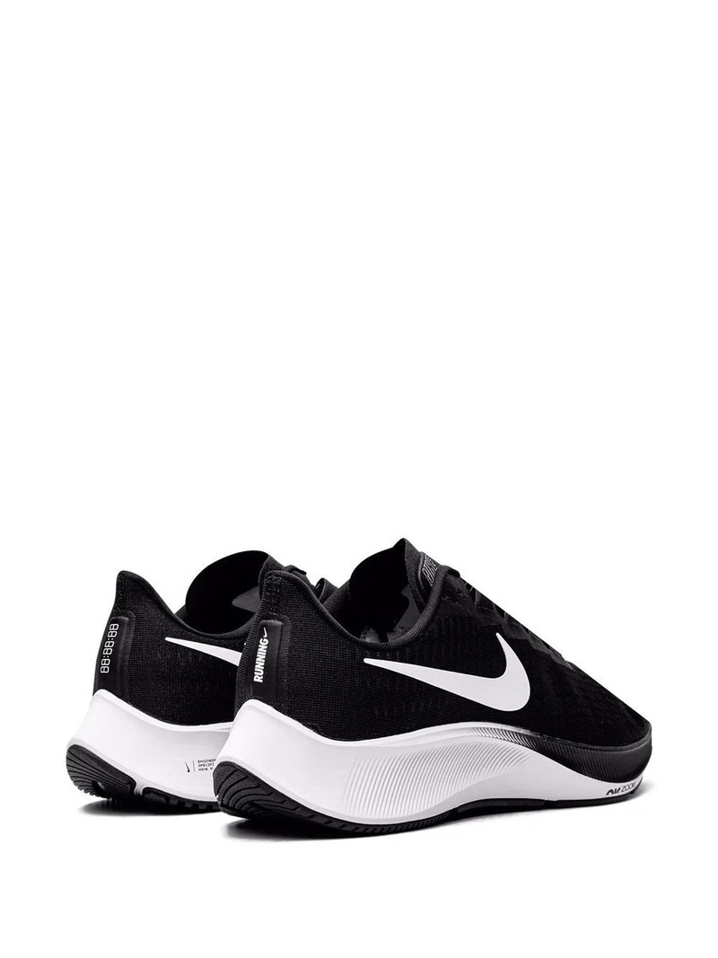 Air Zoom Pegasus 37 sneakers 3