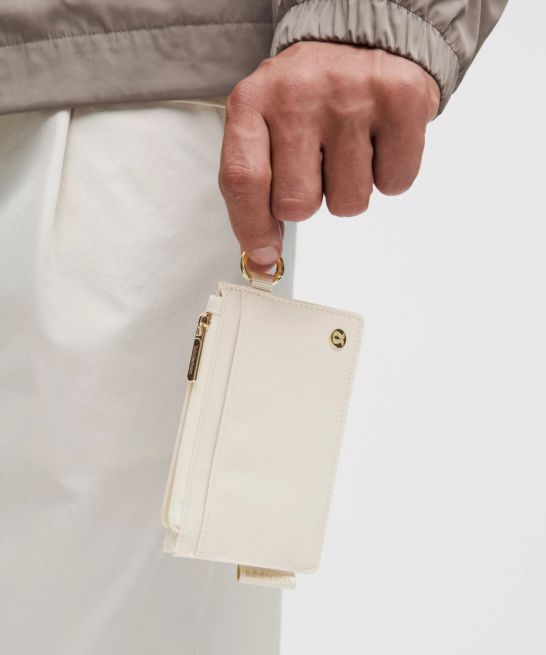 Clippable Card Case - 2