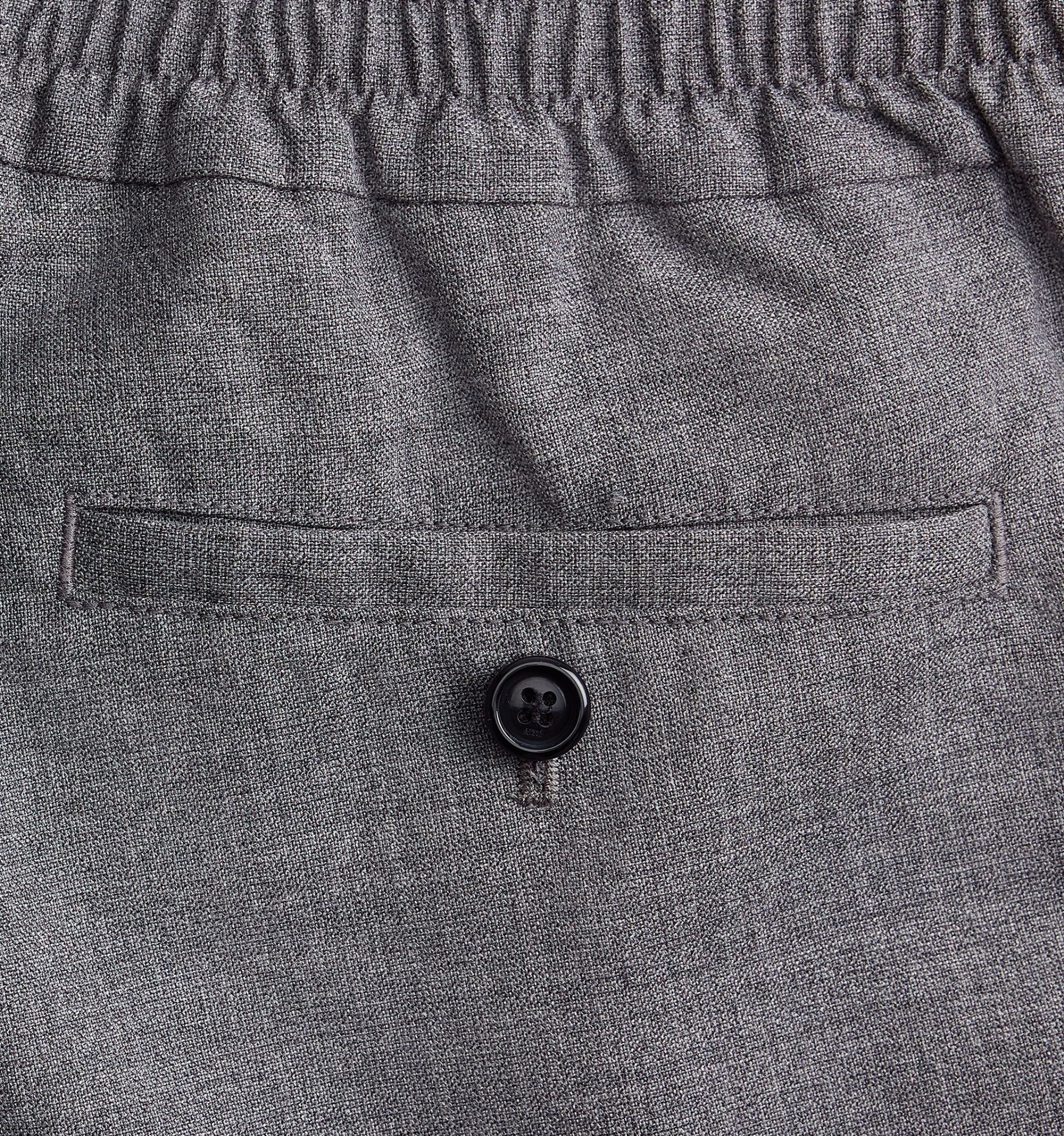 Elasticated Waist Cropped Fit Trousers - 3