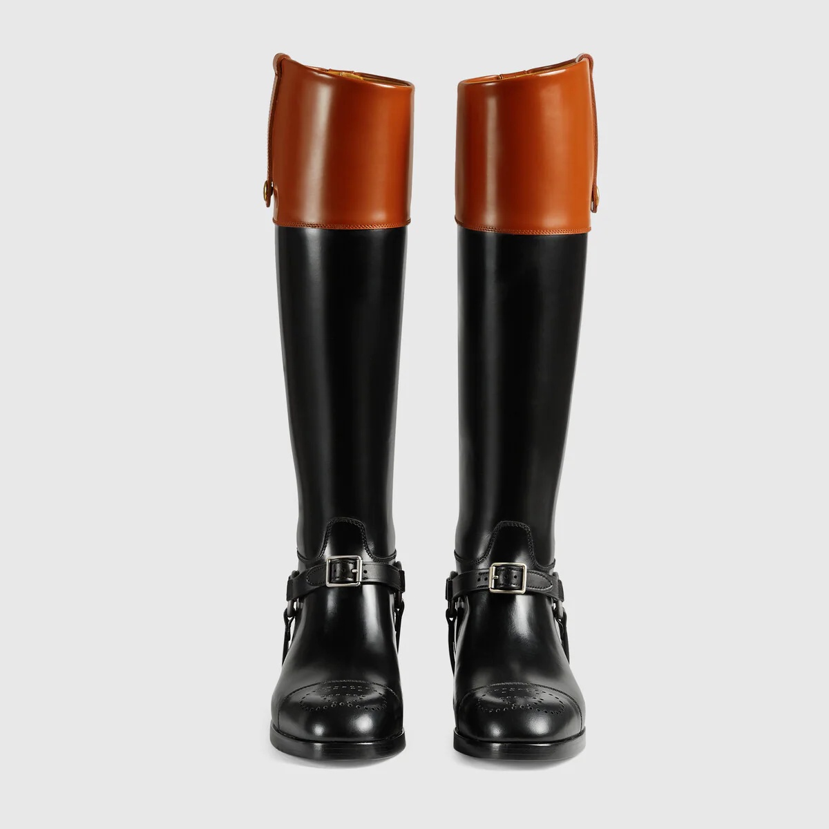 Knee-high boot with harness - 3
