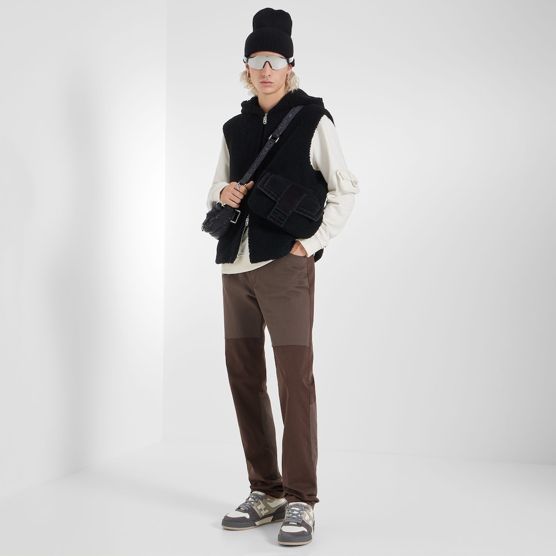 Black shearling vest - 4