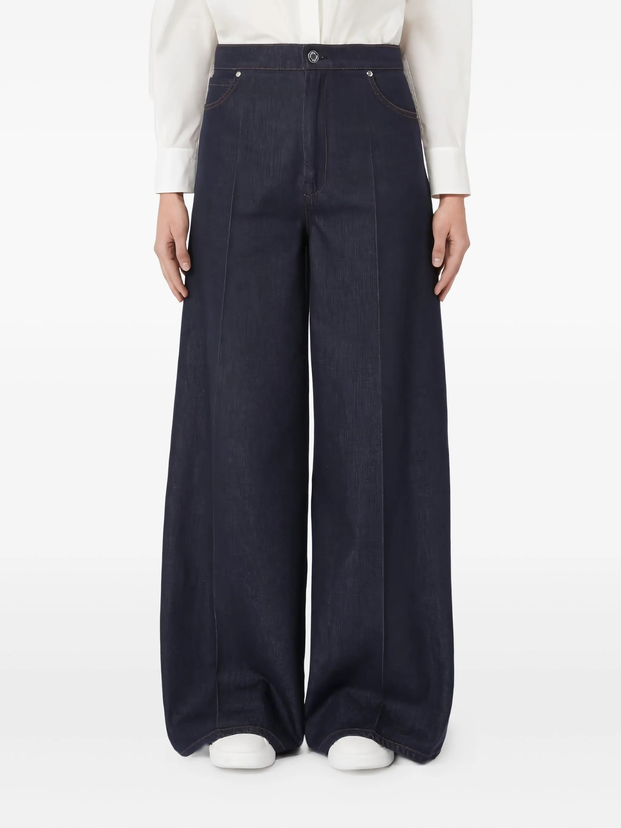 topstitching pleated-front denim jeans - 2