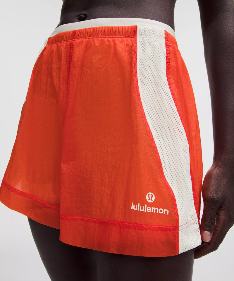 License to Train Textured High-Rise Short 4" 1