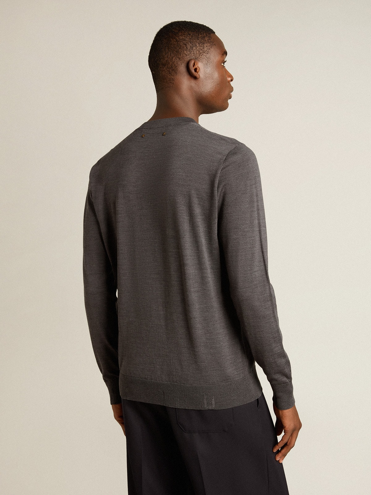 Men's round-neck sweater in dark gray mélange wool - 4
