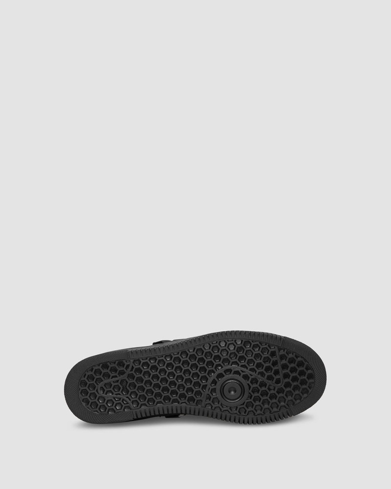 LEATHER BUCKLE LOW TRAINER 6