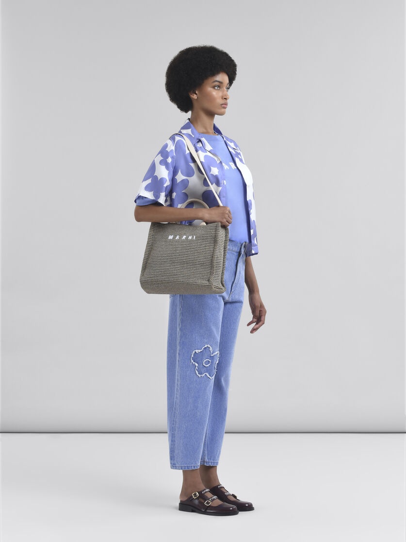 LIGHT BLUE DENIM BOYFRIEND JEANS WITH PATCH DETAILS - 5