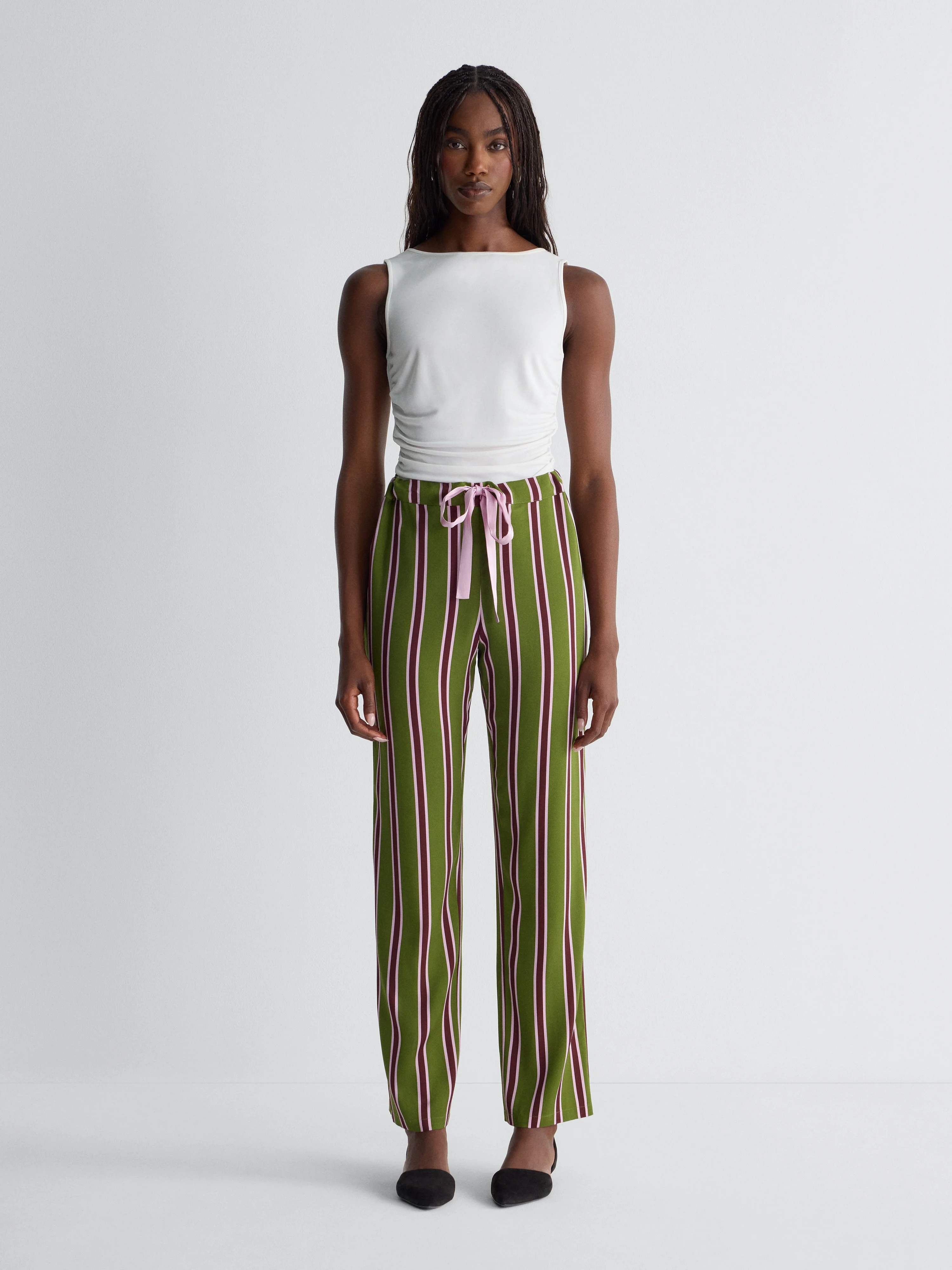 Diane Pant - 1