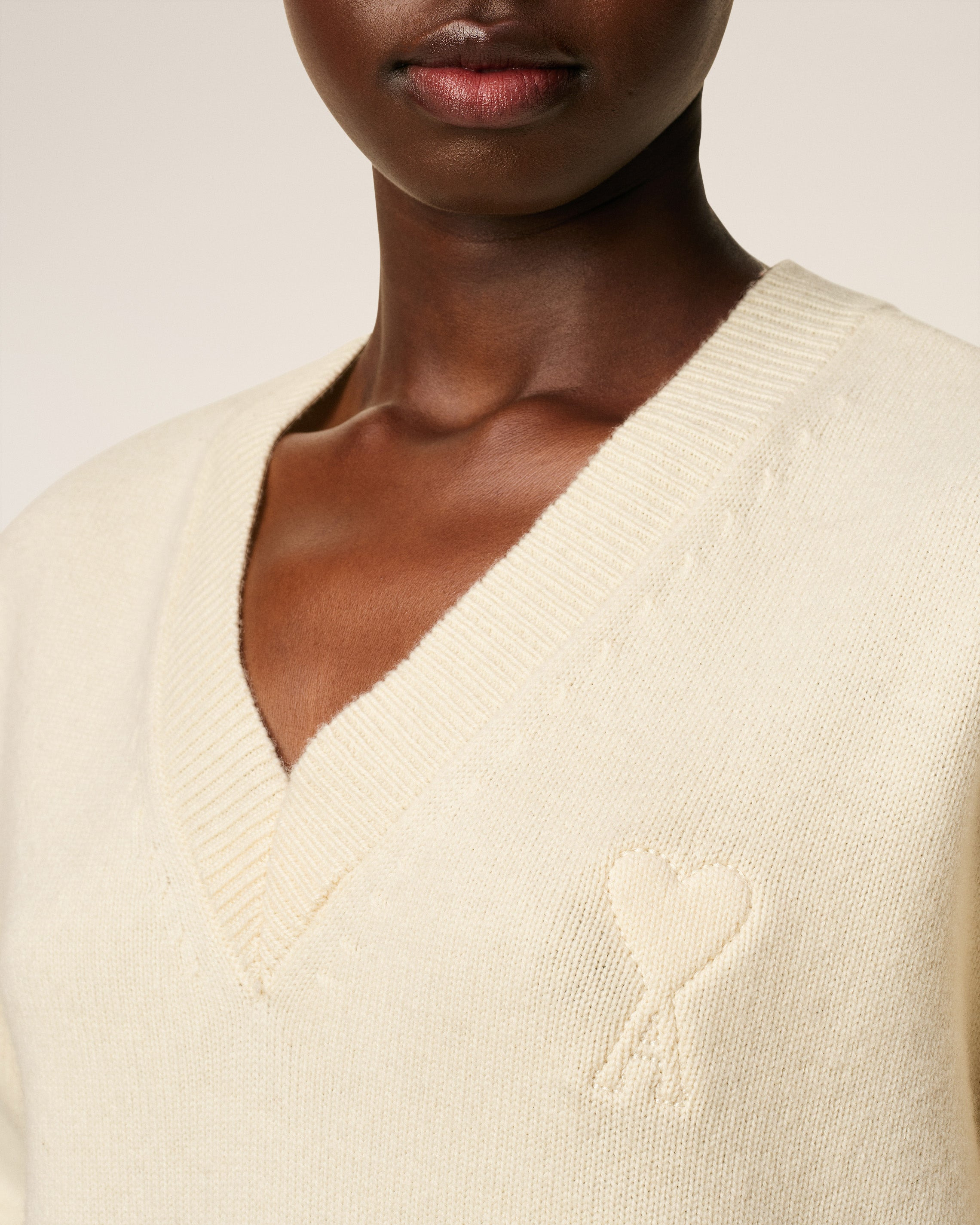 WHITE WOOL AMI DE COEUR V NECK SWEATER - 4