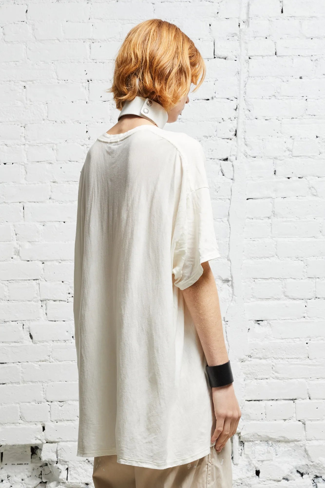 V-NECK BOXY T - ECRU - 4