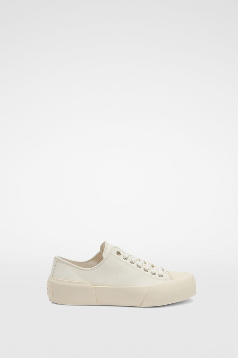 Sneakers 1