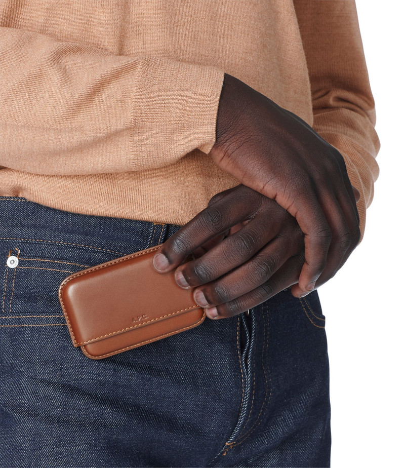 A.P.C. Magna Carta Cardholder outlook