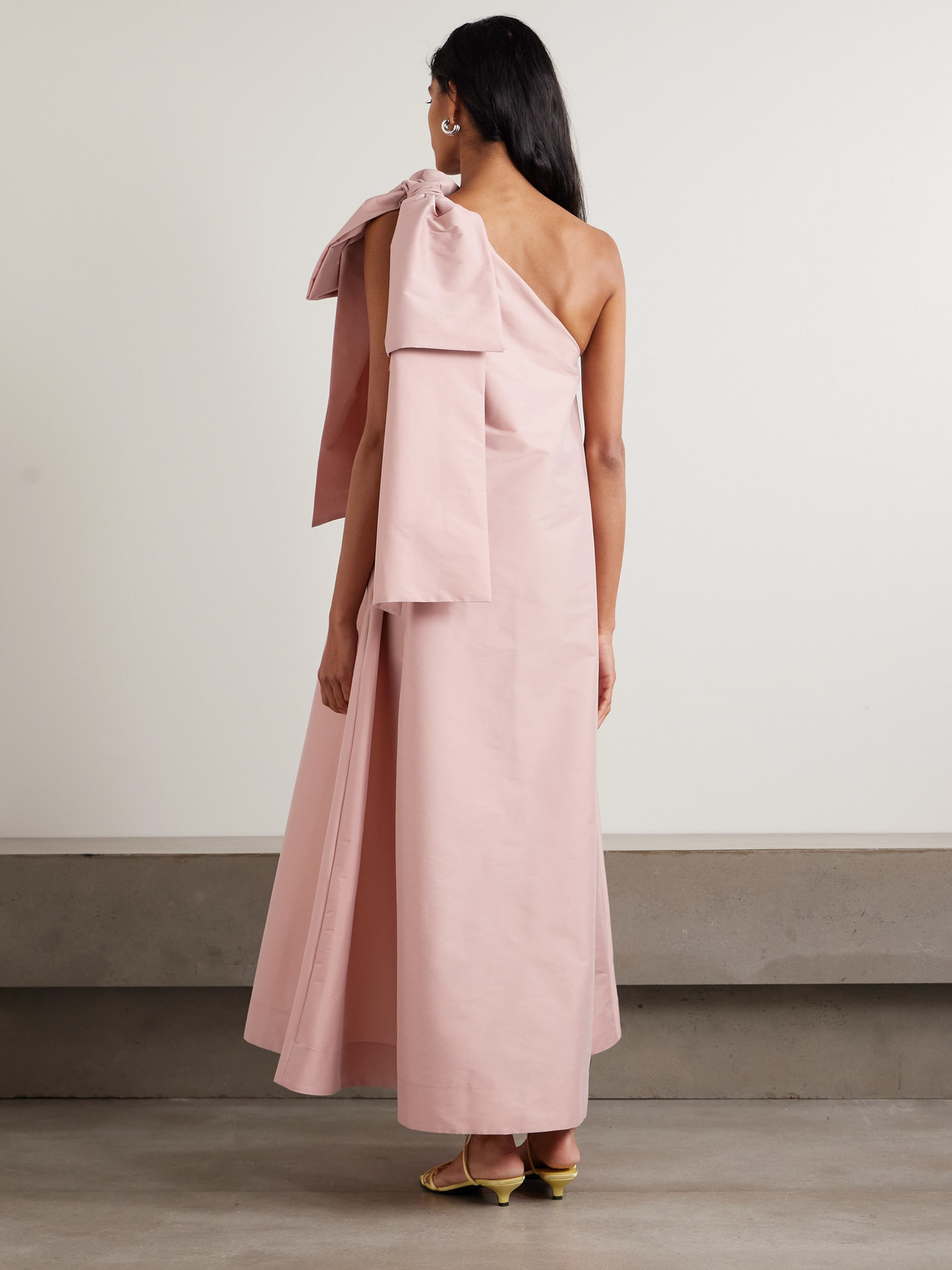 Winnie Bow-embellished Taffeta Gown - 3