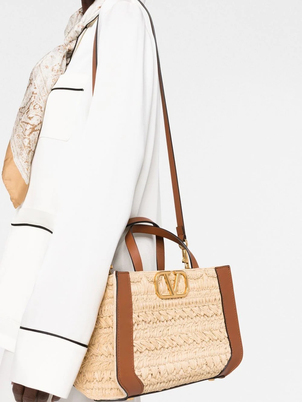 VLogo woven tote bag - 3