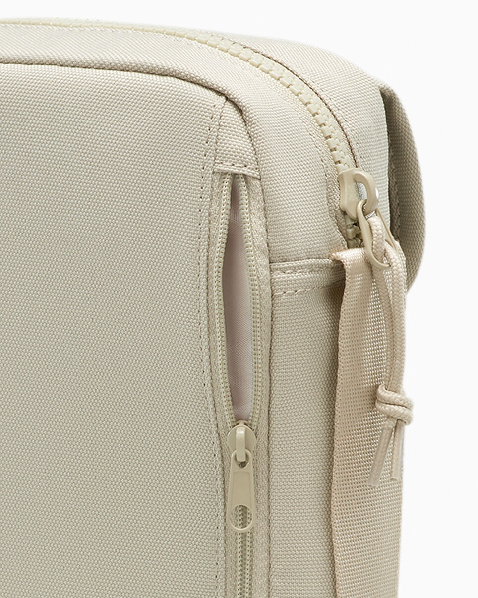 Chuck Taylor Patch Crossbody 2 Bag - 2