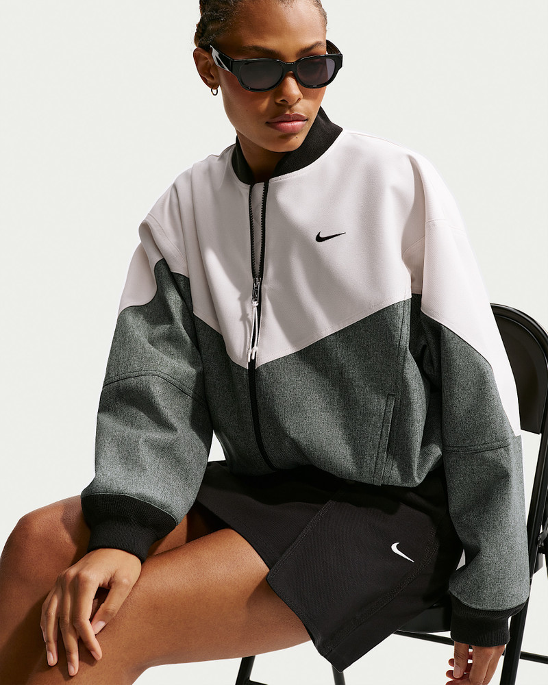 Nike Sportswear Women's Oversized Bomber Jacket 3