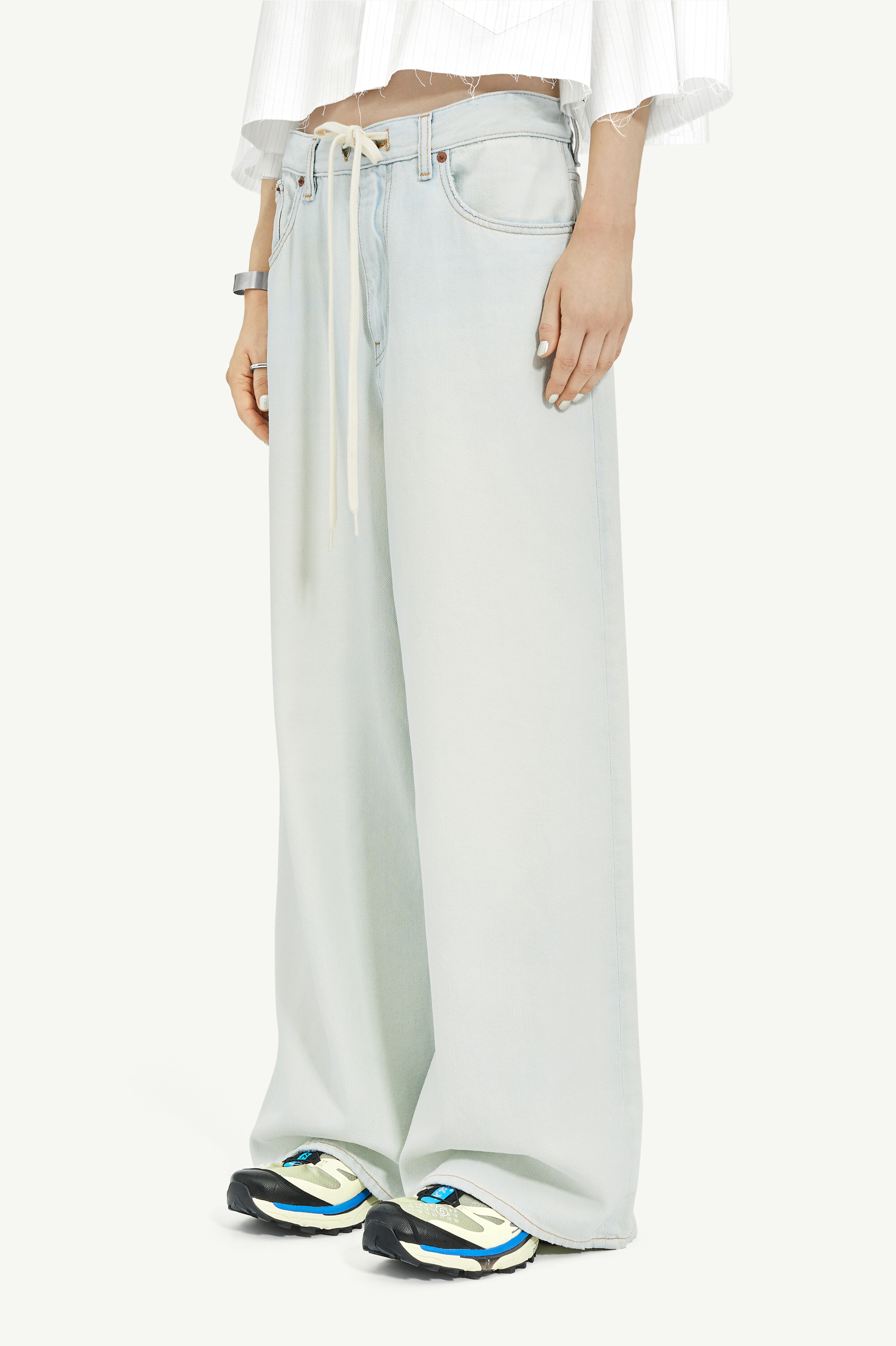 Lightweight Denim Low-Waist Trousers - 5