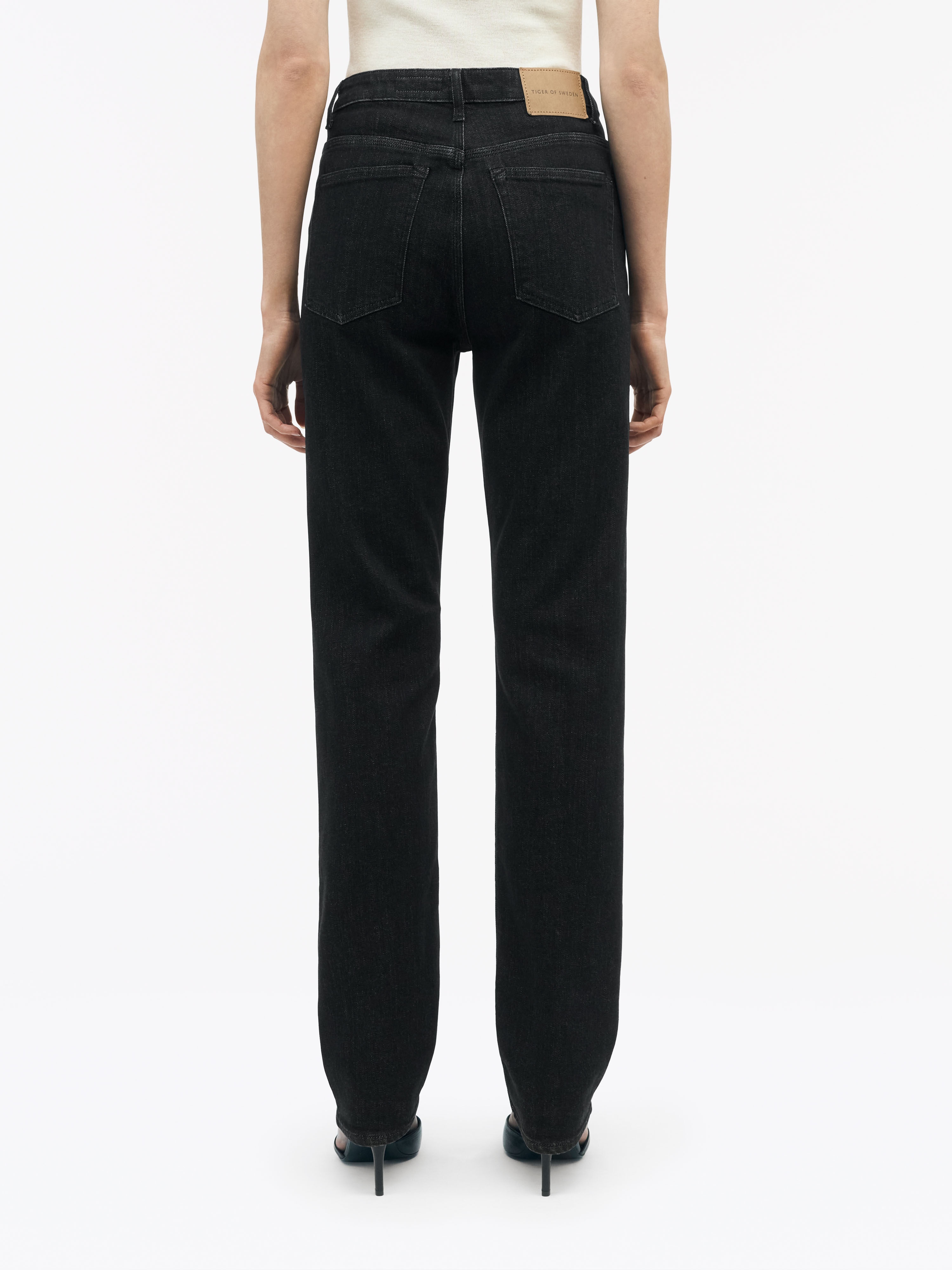 Maggie Slim Straight Jeans - 5