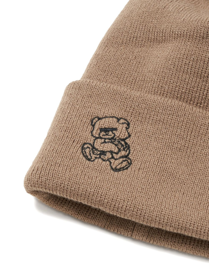 x New Era embroidered beanie 4