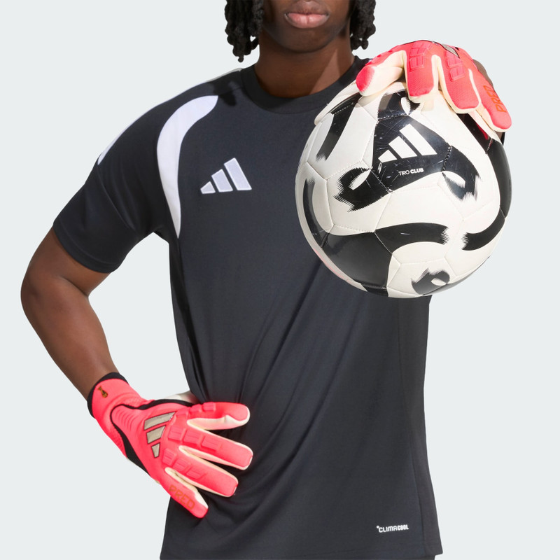 Predator Pro Goalkeeper Glove 5