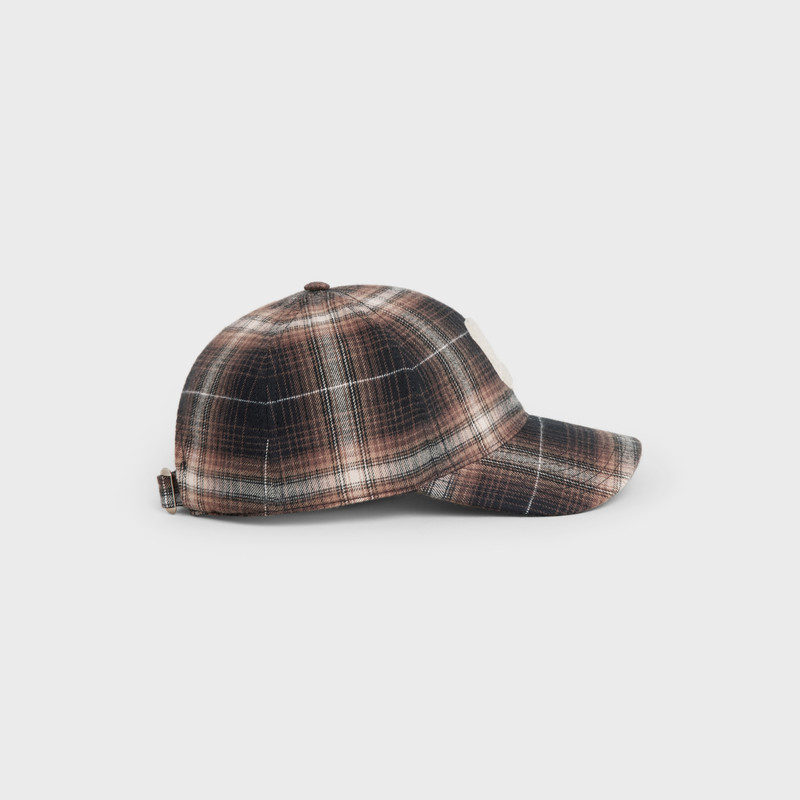 Initial cap in checked cotton 3