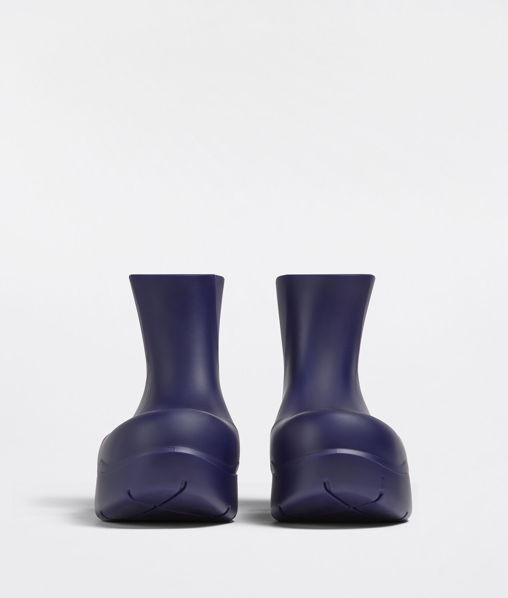 靴 bottega veneta puddle boots size43 BOTTEGA VENETA Rubber Puddle Ankle Boots Yellow / Orange
