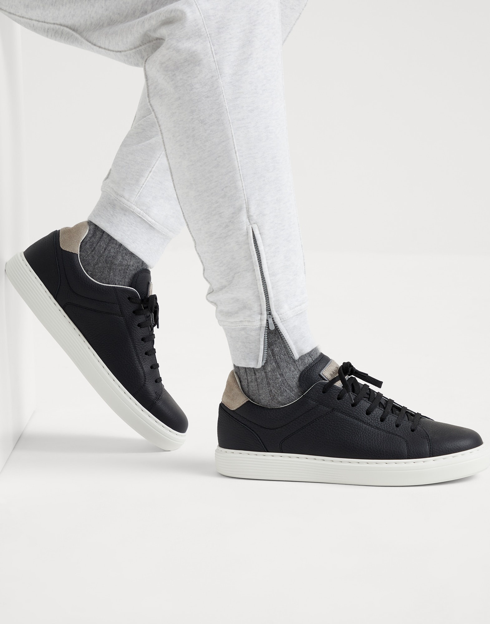 Grained calfskin sneakers - 4