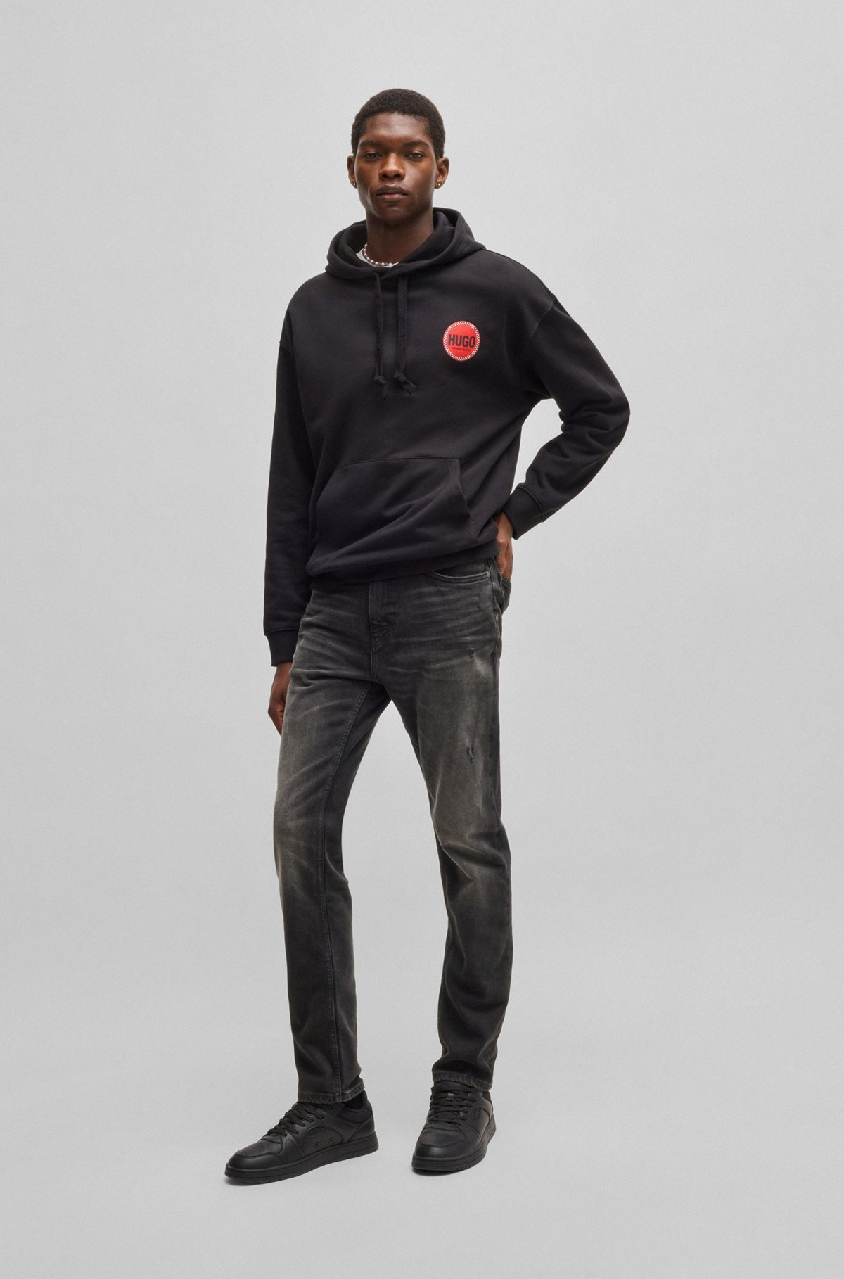 SLIM-FIT JEANS IN BLACK STRETCH DENIM - 3
