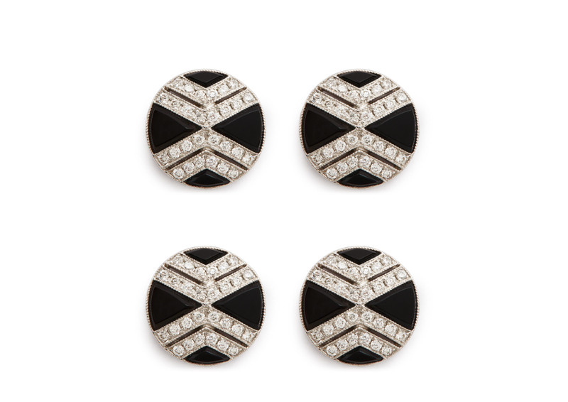 DIAMOND ONYX ROUND STUDS 1