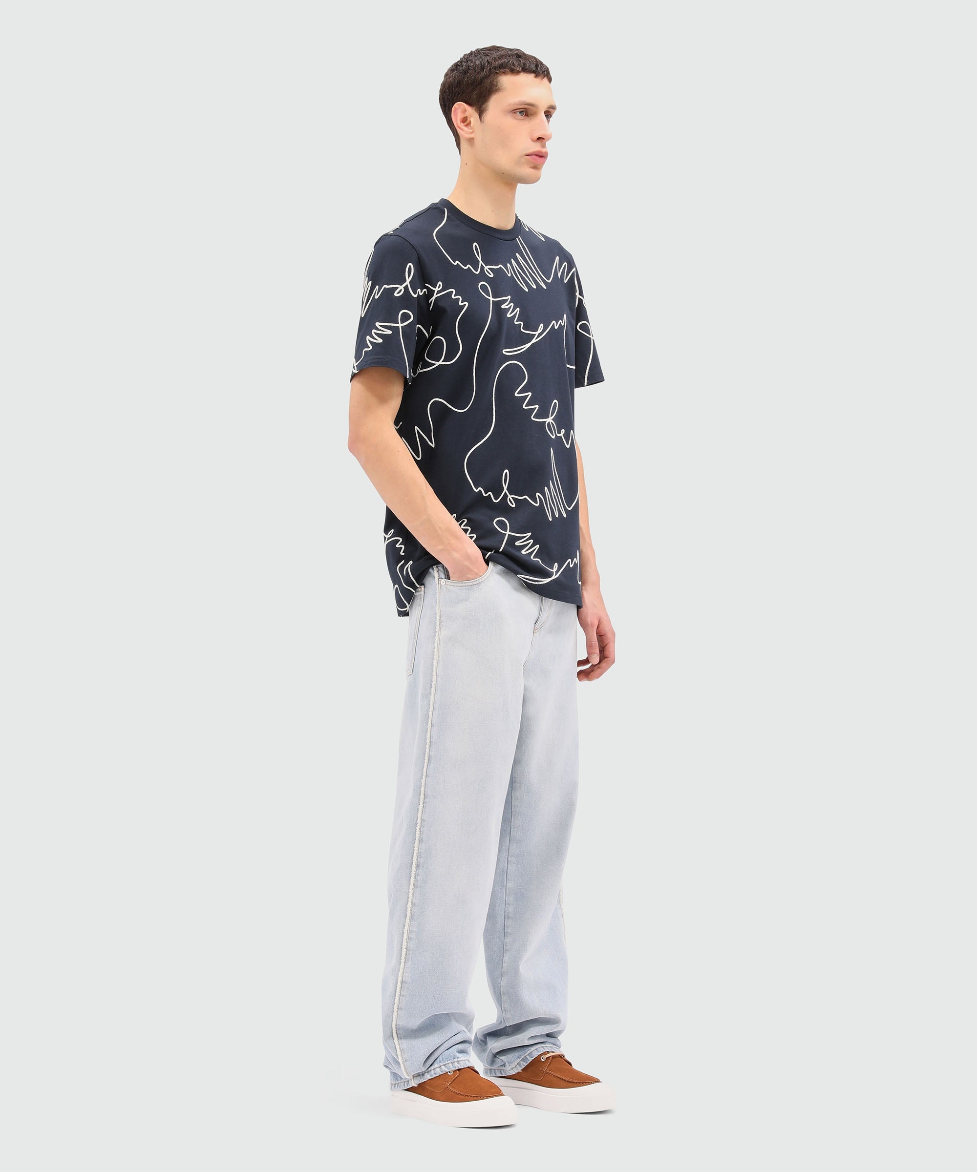 T-Shirt - 4