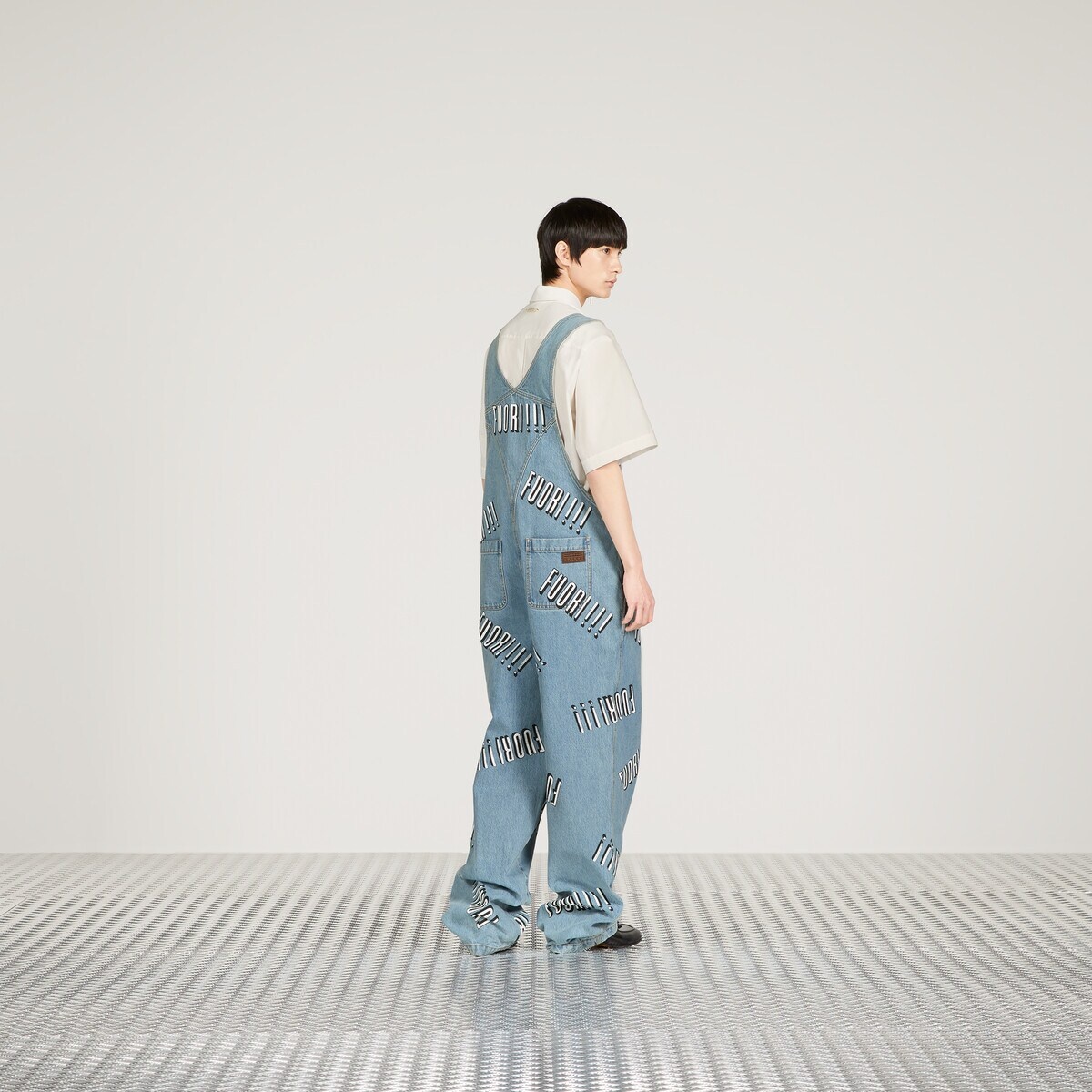 Cotton denim overall with Fuori!! print - 7