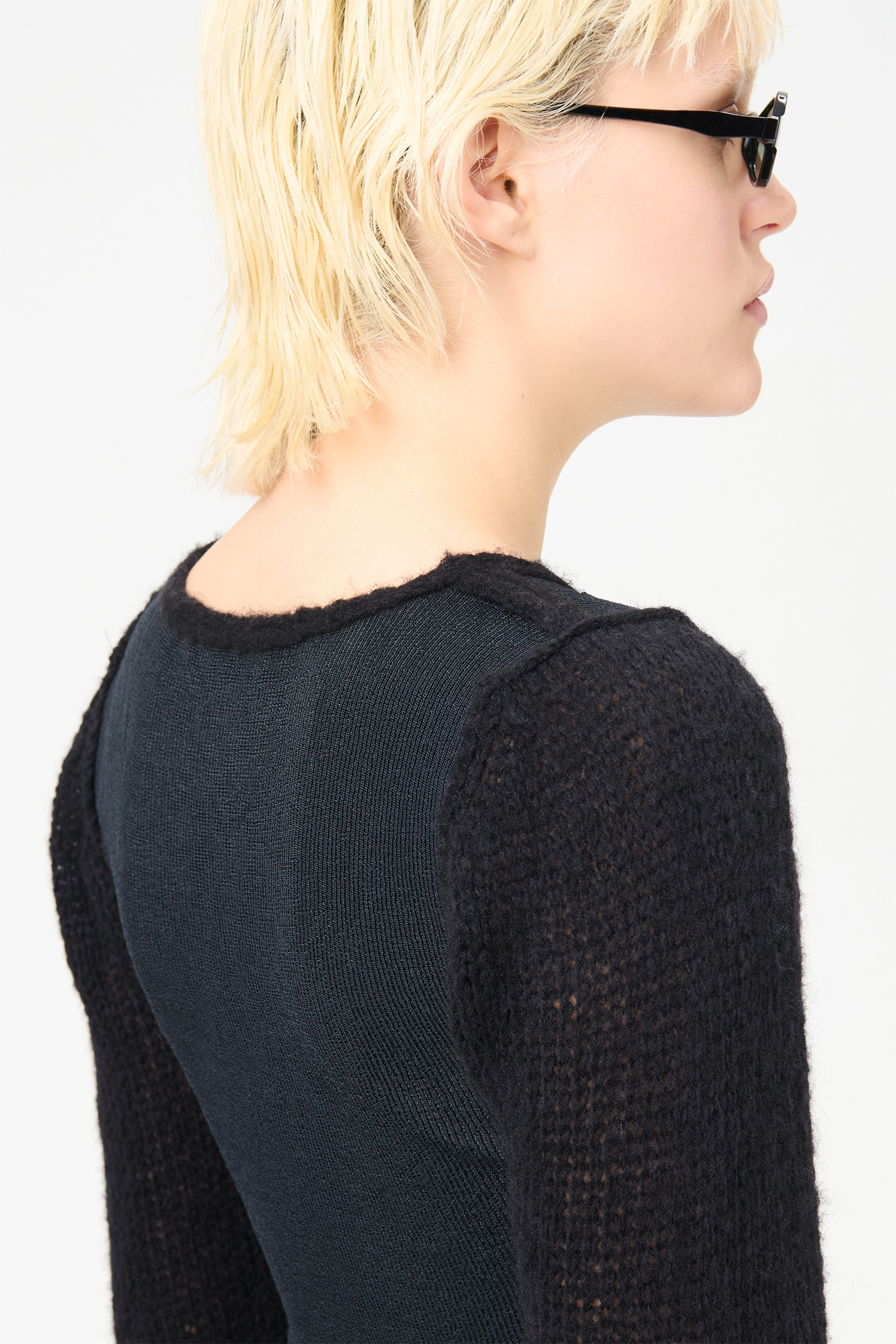 Inverse Roundneck Black Alluring Tech - 5