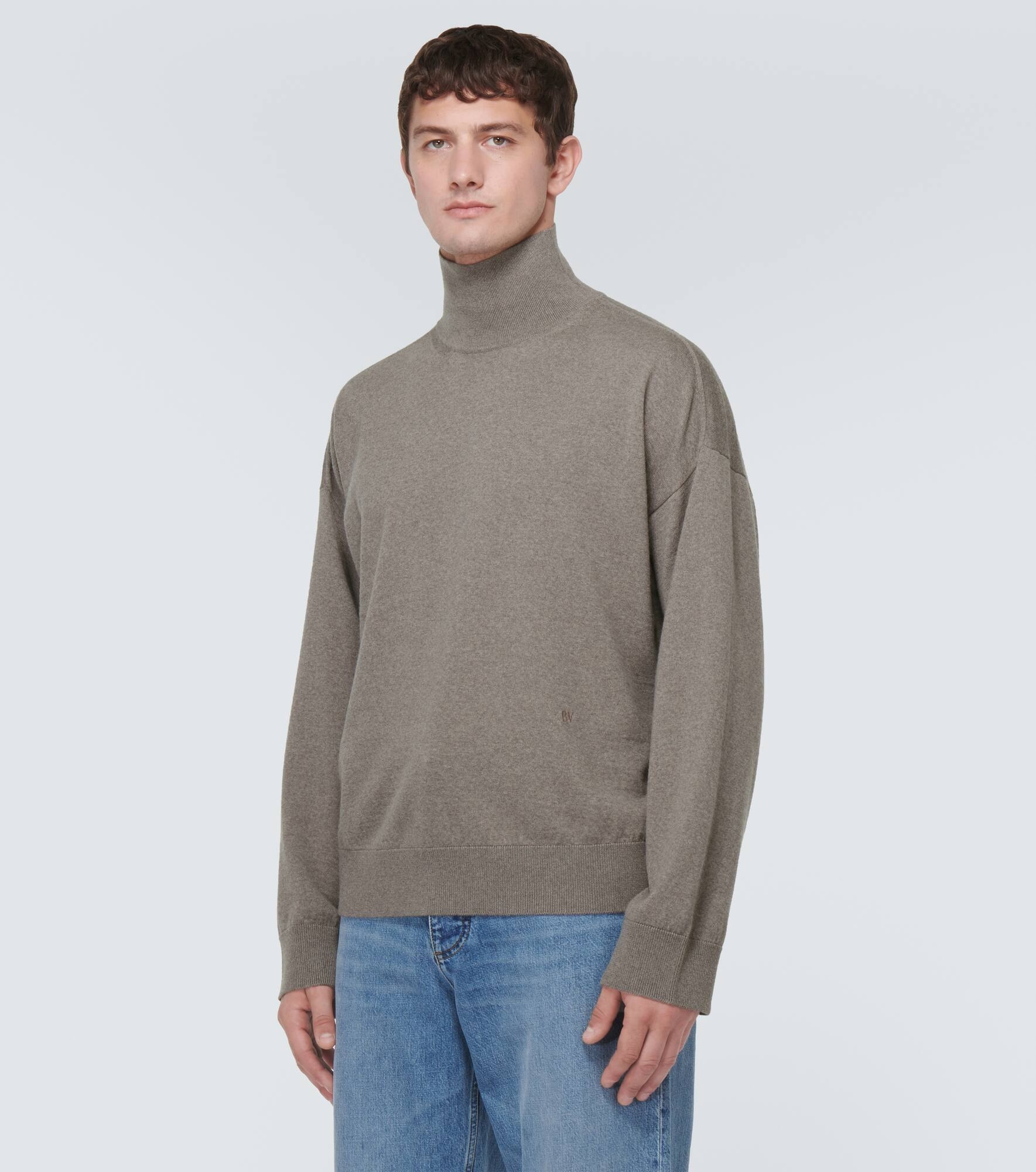 Wool turtleneck sweater - 3