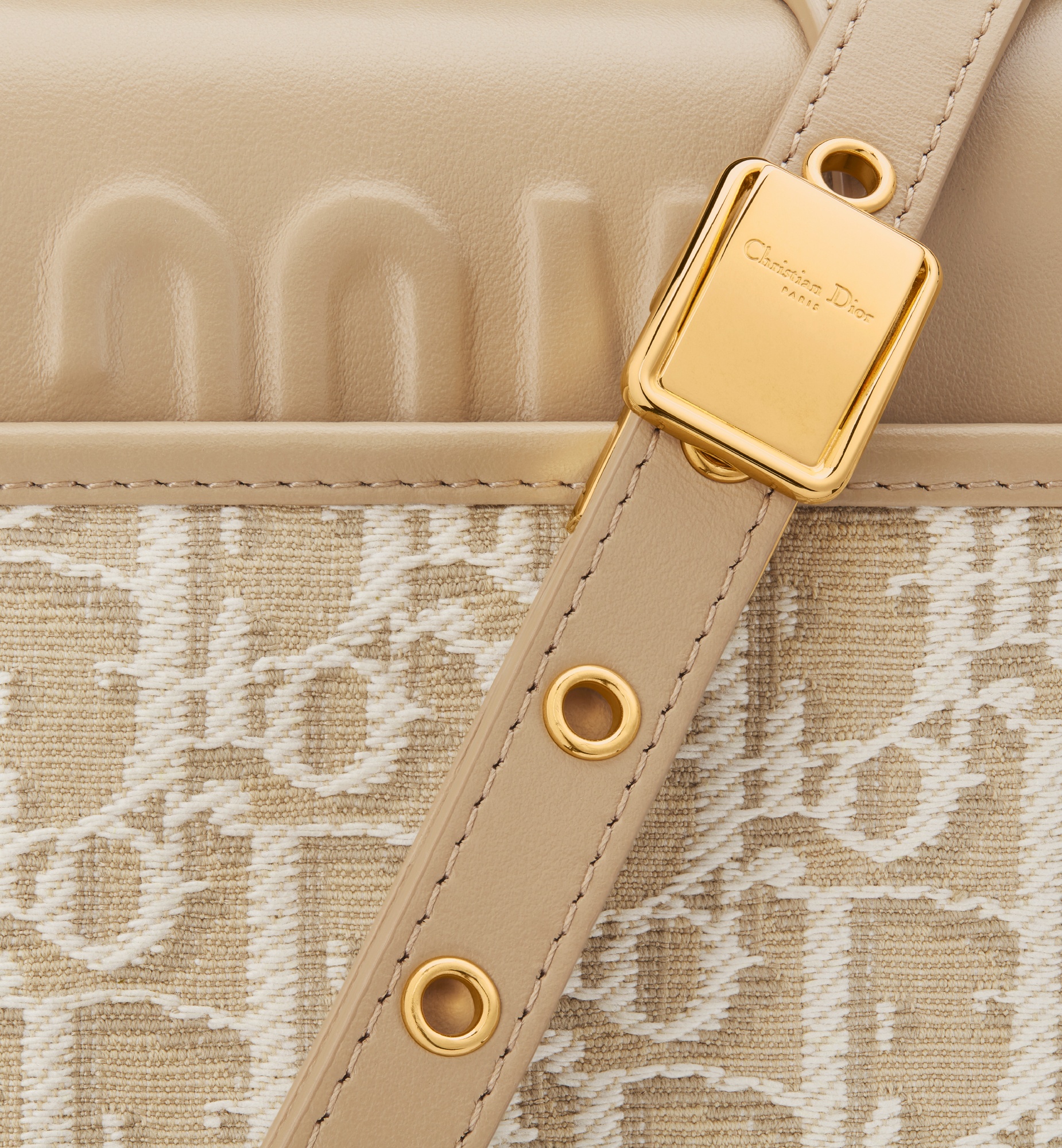 30 Montaigne East-West Bag with Chain - 6