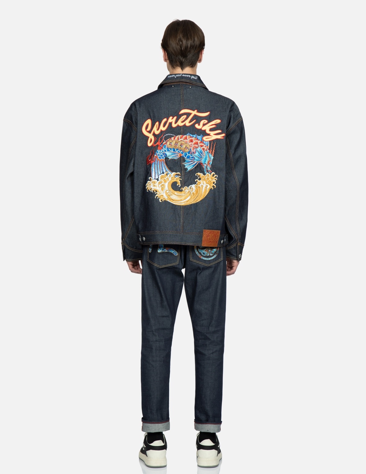 “KOI PLAYING IN WAVES" EMBROIDERY DENIM JACKET - 5