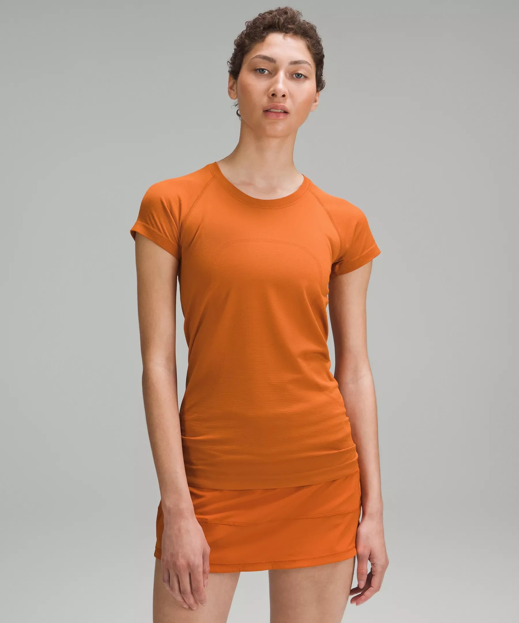 Swiftly Tech Short-Sleeve Shirt 2.0 *Hip Length - 1