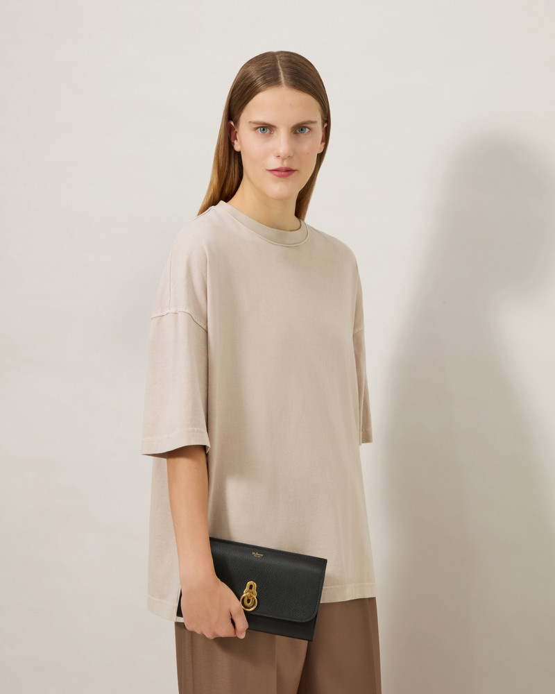 Mulberry Amberley Clutch
Black Small Classic Grain outlook