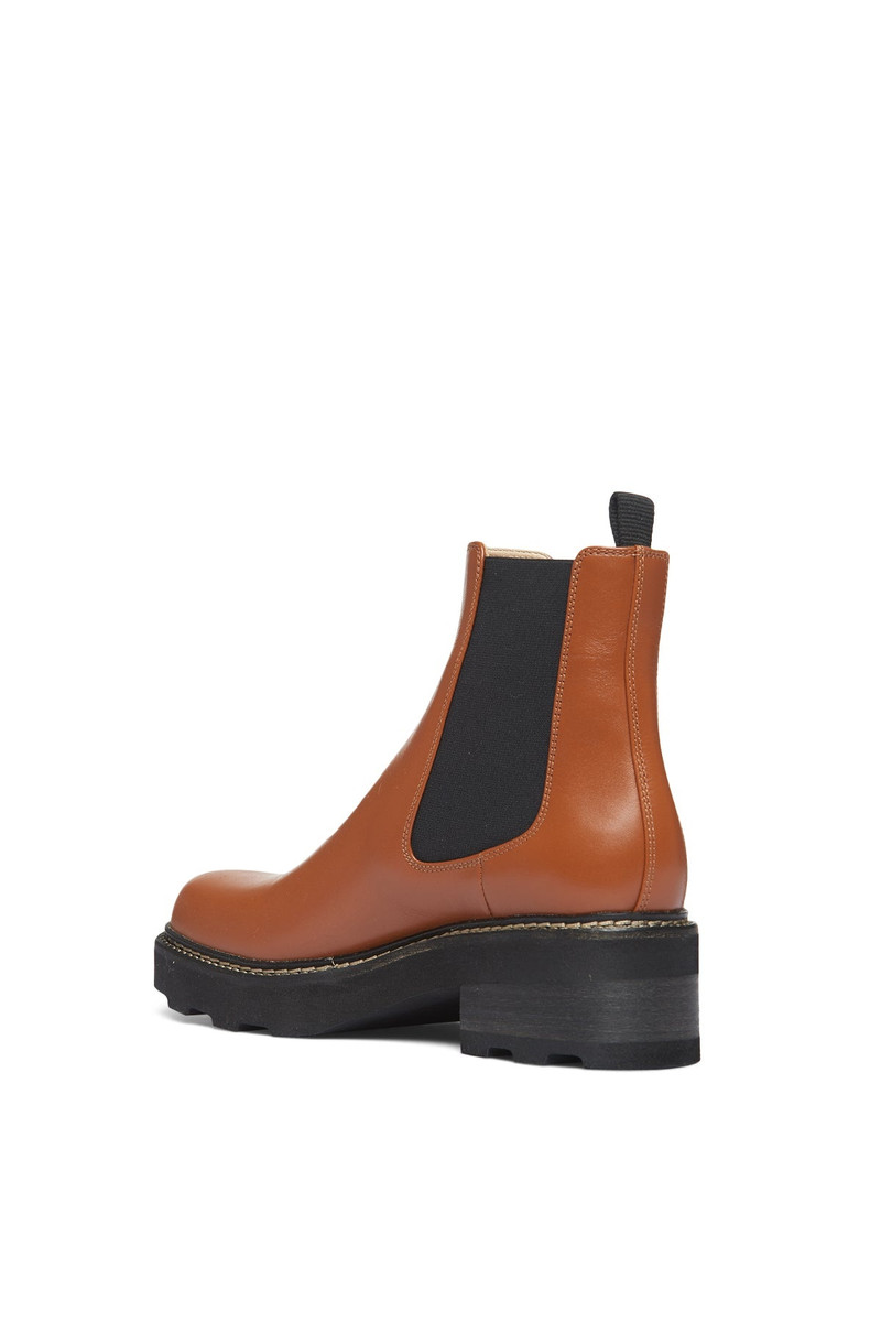 GABRIELA HEARST Jil Chelsea Boot in Cognac Leather outlook