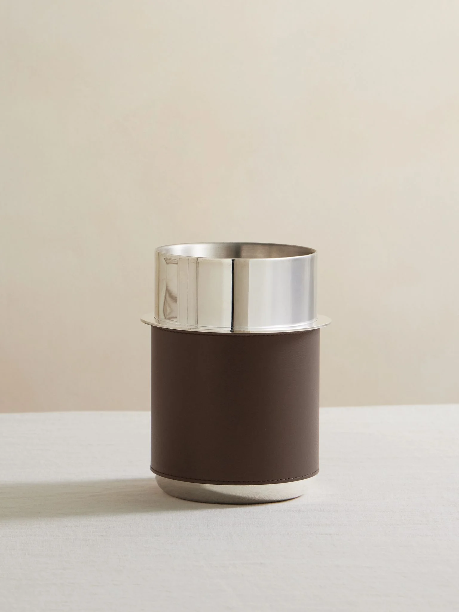 Leather-trimmed silver-plated wine cooler Brown - 1